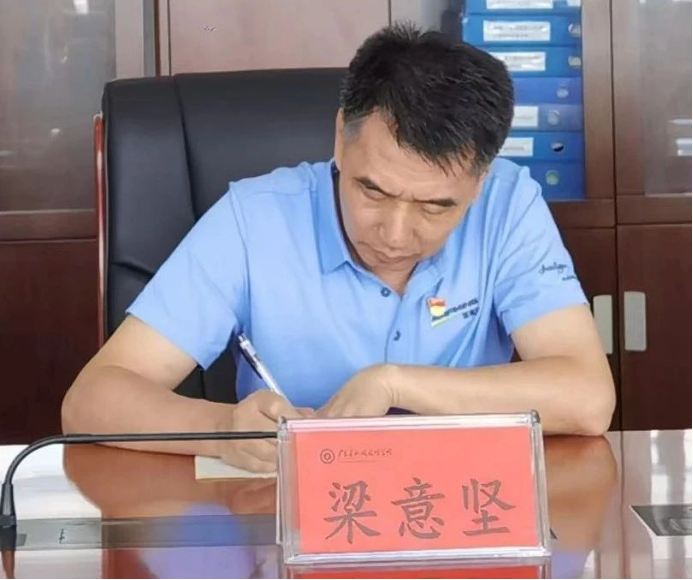 1720077154929284.png image.png